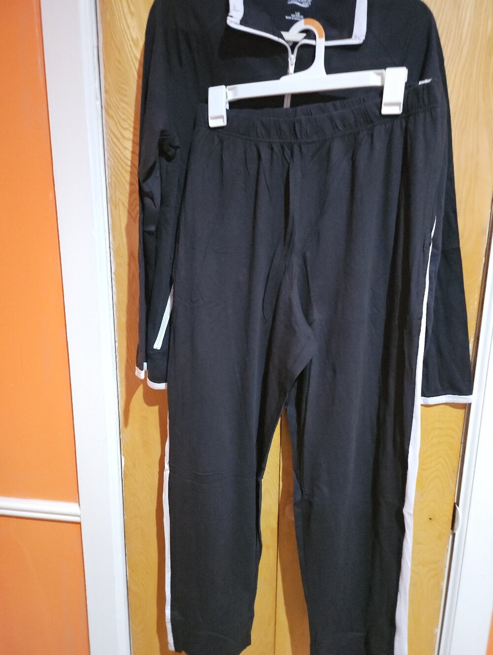 FreedomFit Women's Black and White Tracksuit